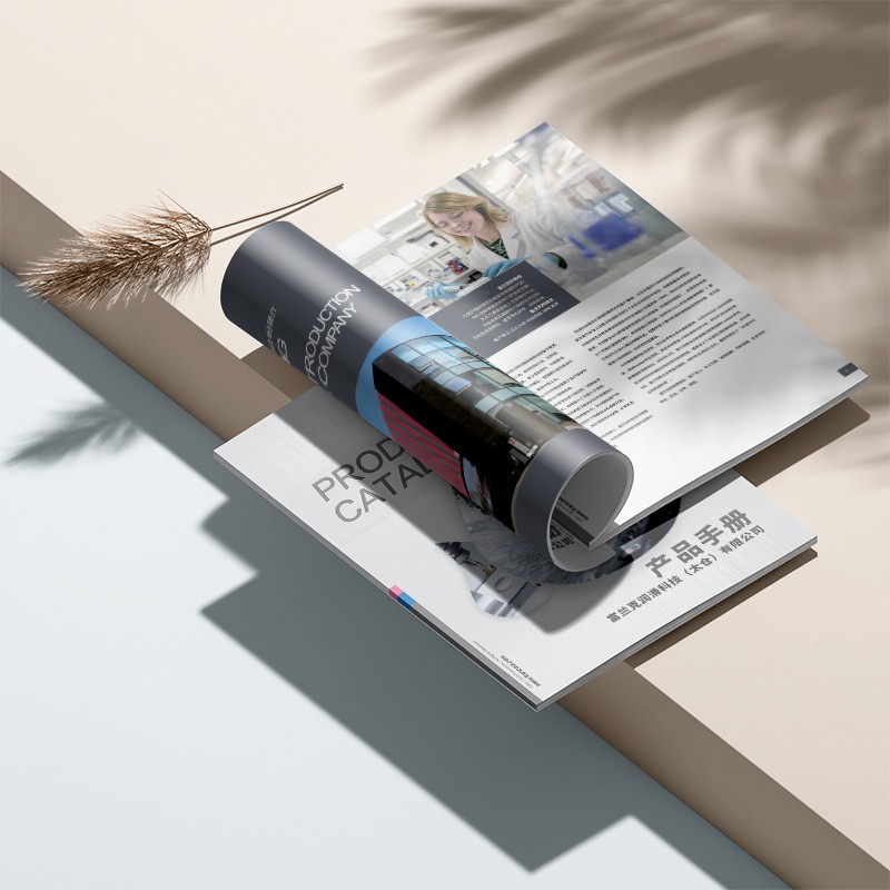 時尚畫冊設計的“走鋼絲藝術”：如何讓創意不飄，讓銷量不冷？